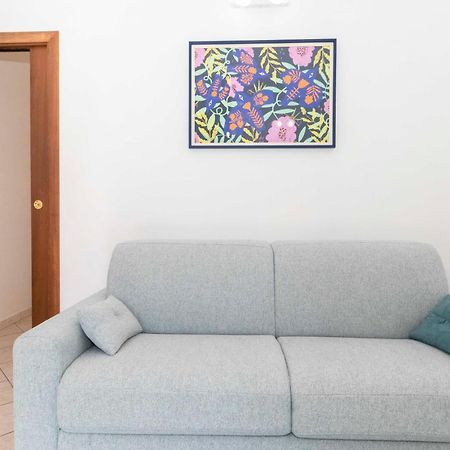 Ferienwohnung Colourful Flat San Donato Turin Exterior foto