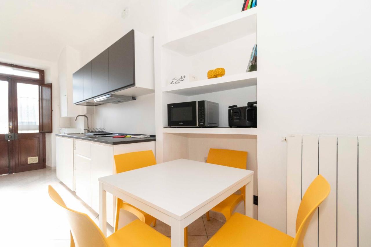 Ferienwohnung Colourful Flat San Donato Turin Exterior foto
