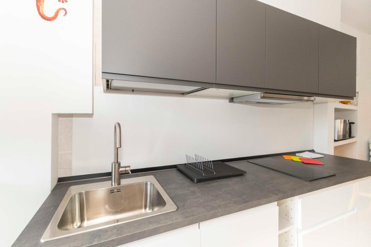 Ferienwohnung Colourful Flat San Donato Turin Exterior foto