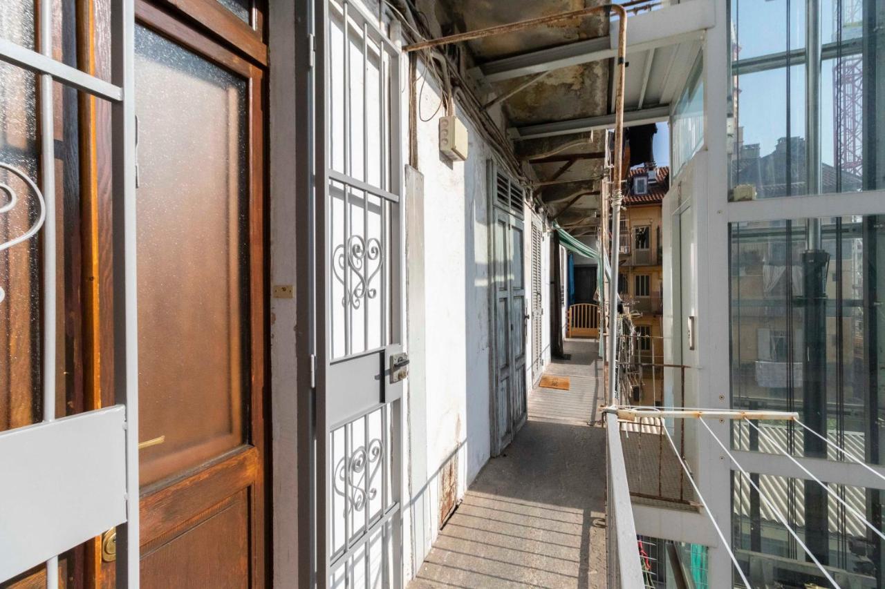 Ferienwohnung Colourful Flat San Donato Turin Exterior foto